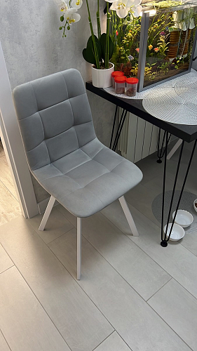 Стул на металлокаркасе Чилли К светло-серый велюр / черный каркас фото покупателя 702