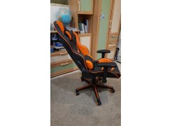 Компьютерное кресло Racer черное / голубое фото покупателя 48