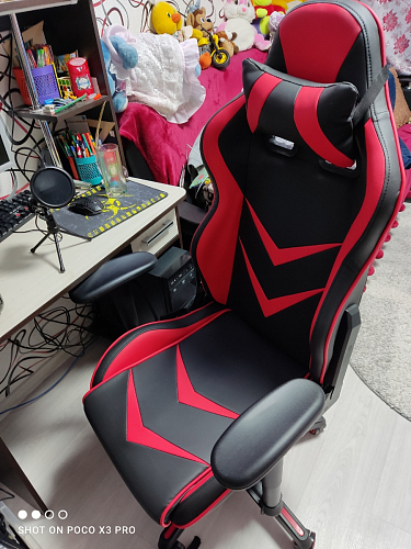 Компьютерное кресло Racer черное / красное фото покупателя 150