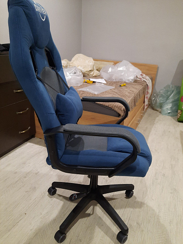 Компьютерное кресло Driver/Драйвер кожзам черный / ткань синий фото покупателя 92