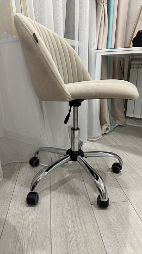 Компьютерное кресло Melody молочное фото покупателя 77