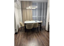 Стул на металлокаркасе Gabi 1 бежевый / черный с серебряными наконечниками фото покупателя 309