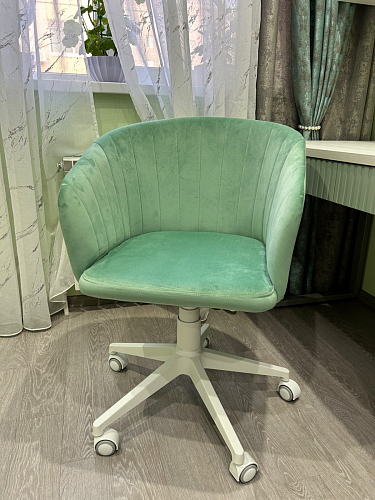 Компьютерное кресло Тибо 01 светло-коричневый / черный фото покупателя 88