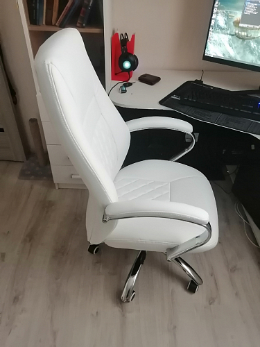 Компьютерное кресло Aragon белое фото покупателя 106