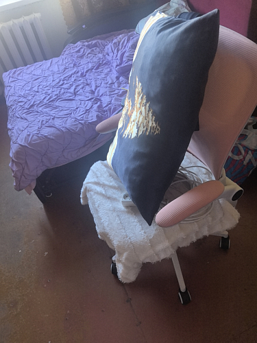 Компьютерное кресло Konfi dark gray / pink / white фото покупателя 247