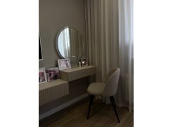 Стул на металлокаркасе Gabi 1 бежевый / черный с серебряными наконечниками фото покупателя 795