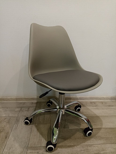 Компьютерное кресло Kolin white фото покупателя 8