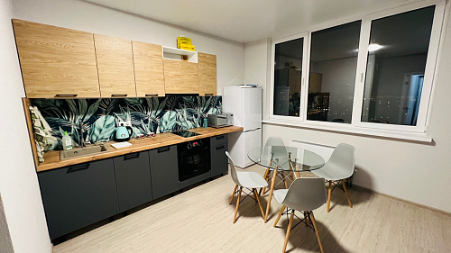 Стеклянный стол PT-151 80х80х76 clear glass / wood фото покупателя 6