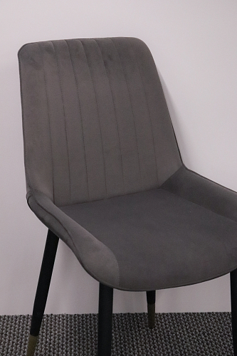 Стул на металлокаркасе Seda 1 green / gold / black из шоурума 19