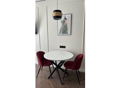 Стул на металлокаркасе Gabi 1 бежевый / черный с серебряными наконечниками фото покупателя 642