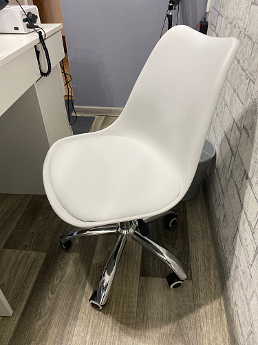 Компьютерное кресло Kolin с подушкой clear / white фото покупателя 239