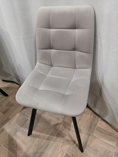 Стул на металлокаркасе Чилли К светло-серый велюр / черный каркас фото покупателя 981