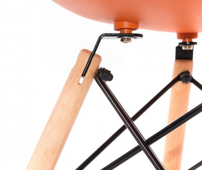 Стул Eames PC-015 оранжевый